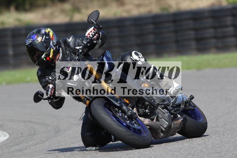 Archiv-2022/57 29.08.2022 Plüss Moto Sport ADR/Einsteiger/2